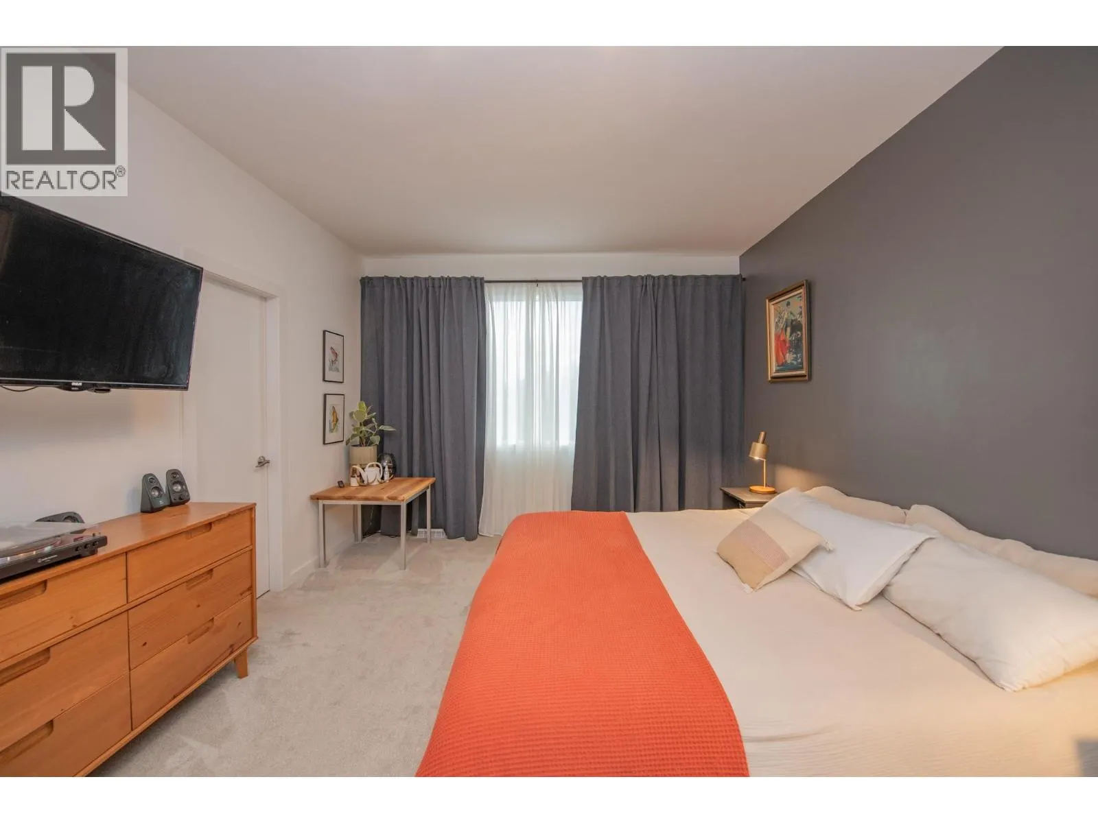 2074 Mountain View Avenue Unit# 220