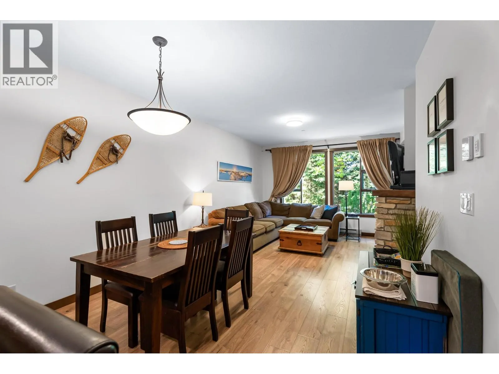 5005 VALLEY Drive Unit# 3