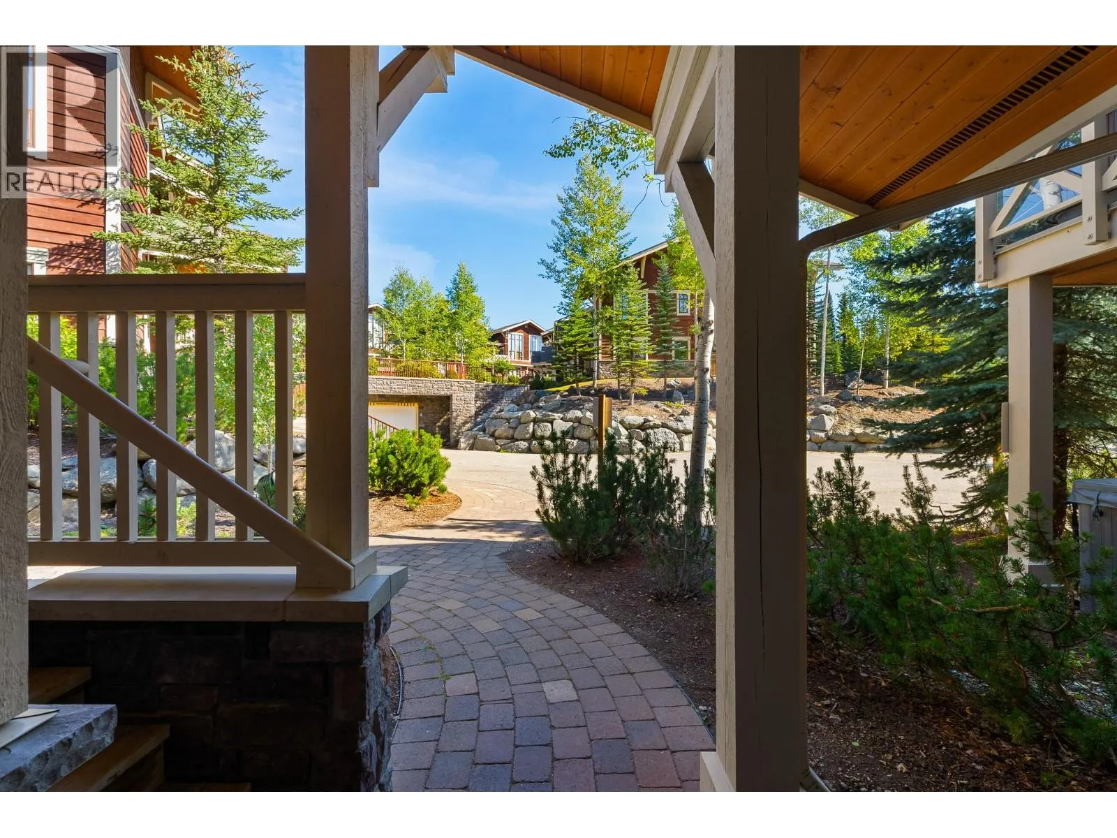 5005 VALLEY Drive Unit# 3