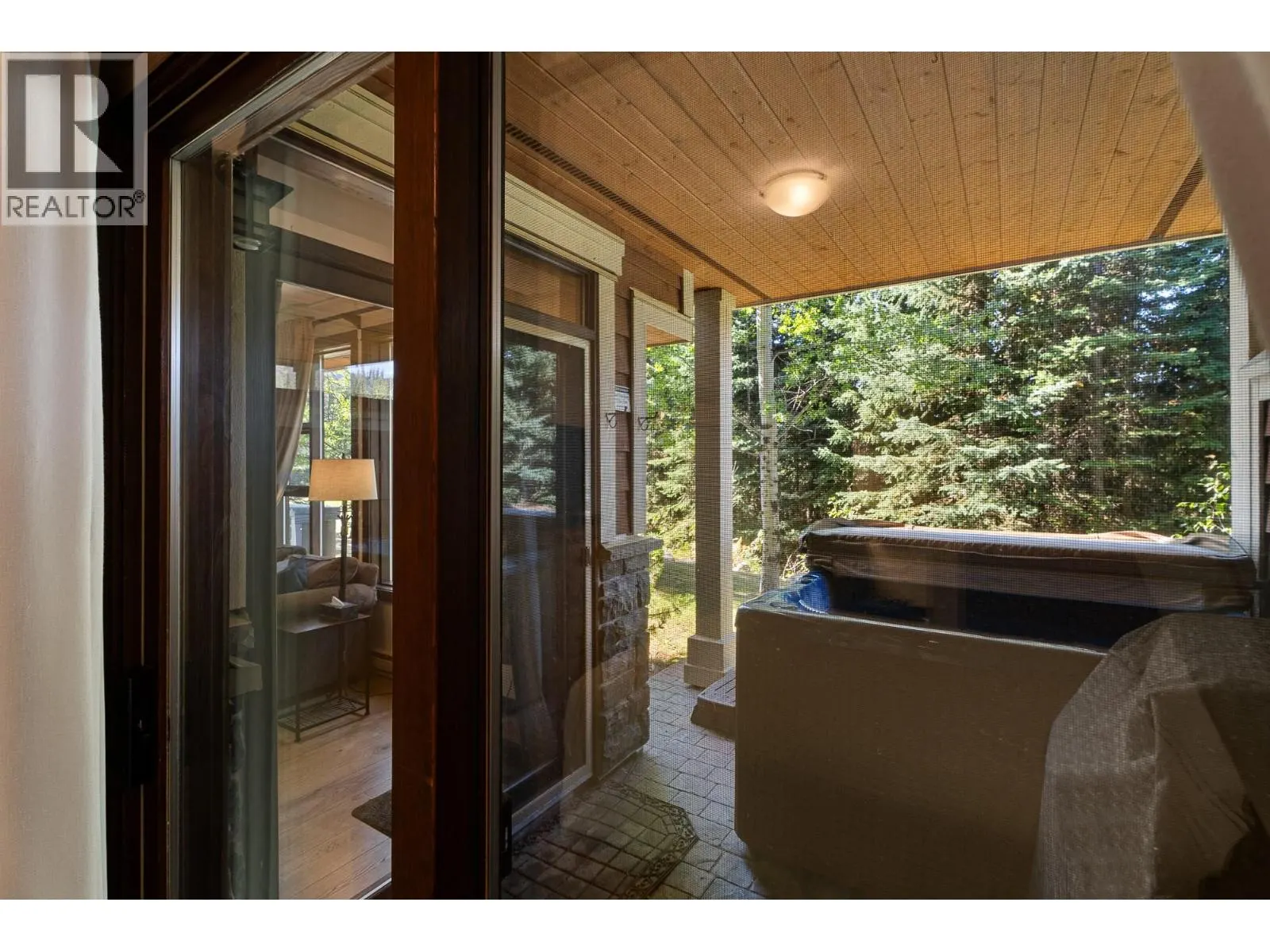 5005 VALLEY Drive Unit# 3