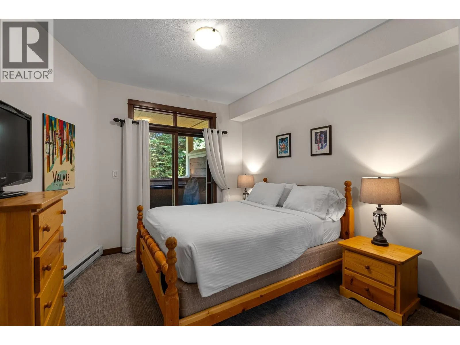 5005 VALLEY Drive Unit# 3