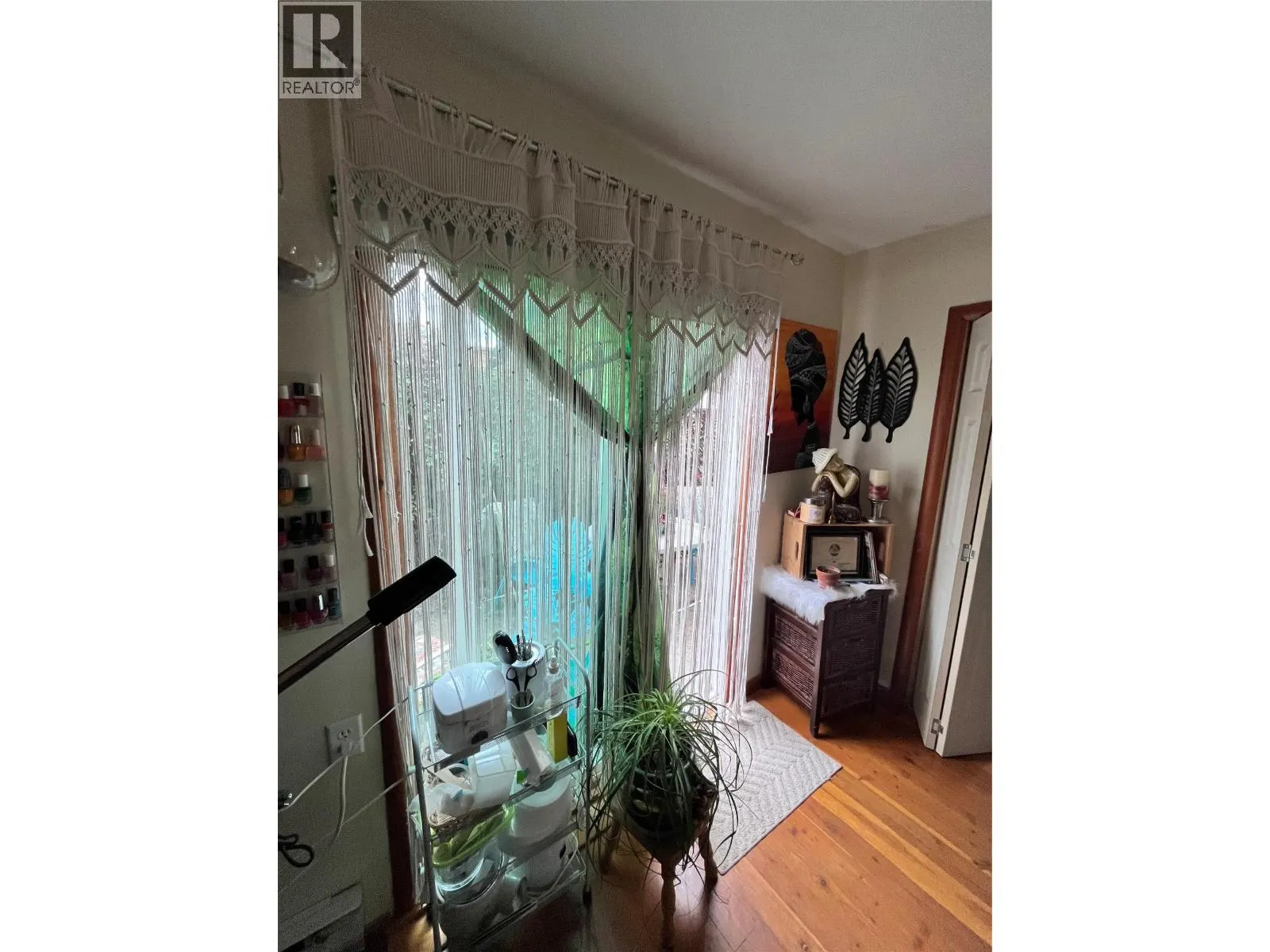 709 2nd Street