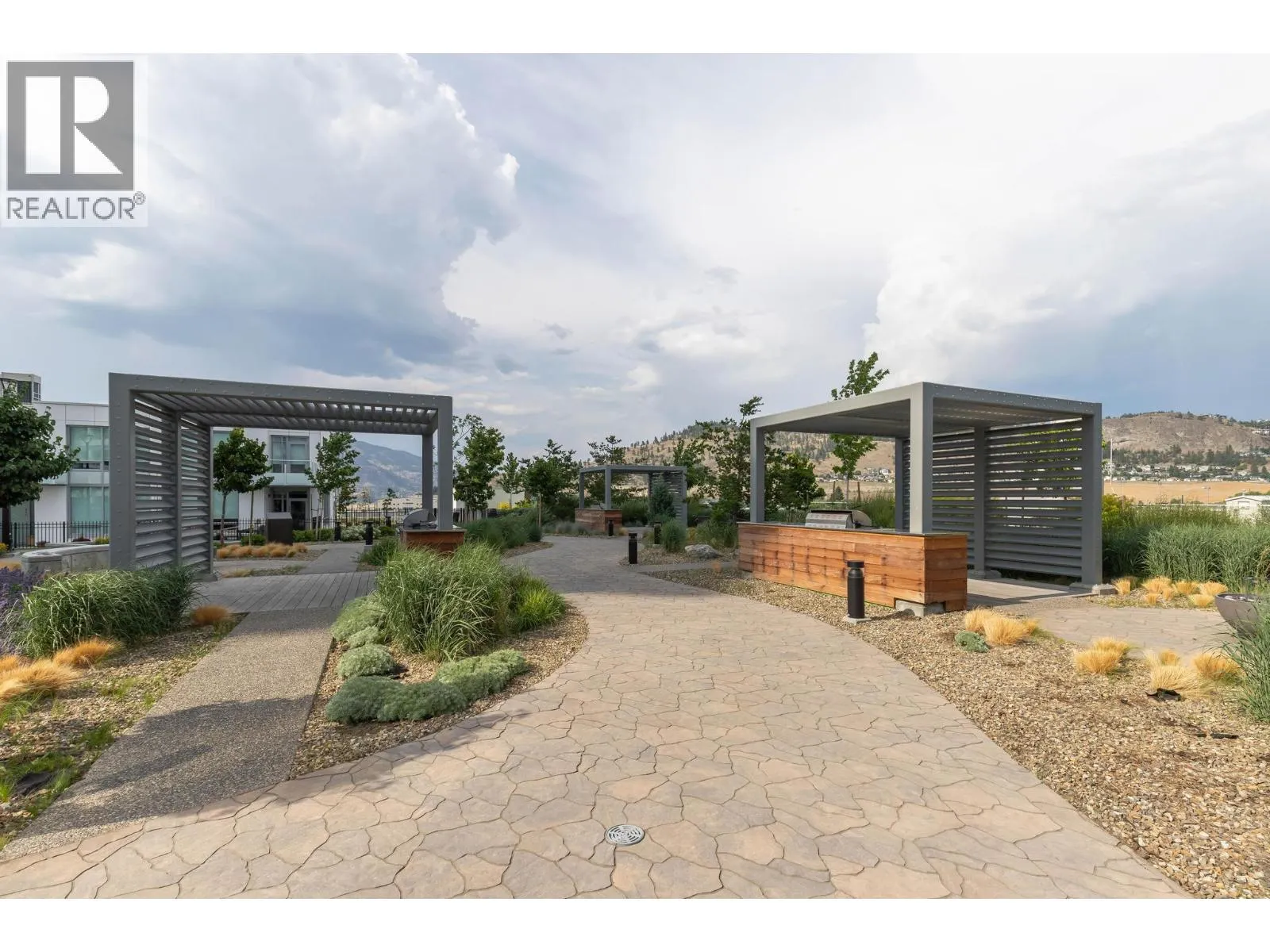 1181 Sunset Drive Unit# 2004