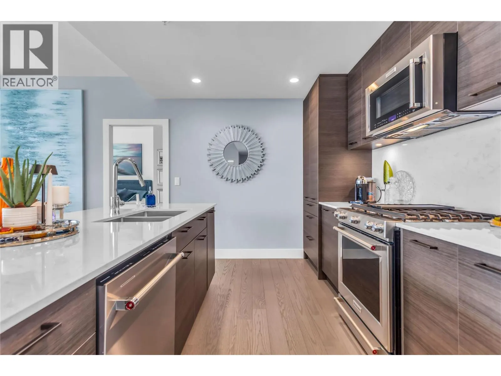 1181 Sunset Drive Unit# 2004