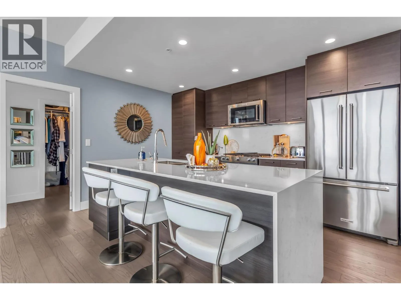 1181 Sunset Drive Unit# 2004