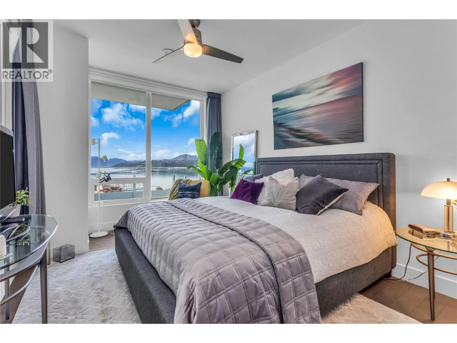 1181 Sunset Drive Unit# 2004