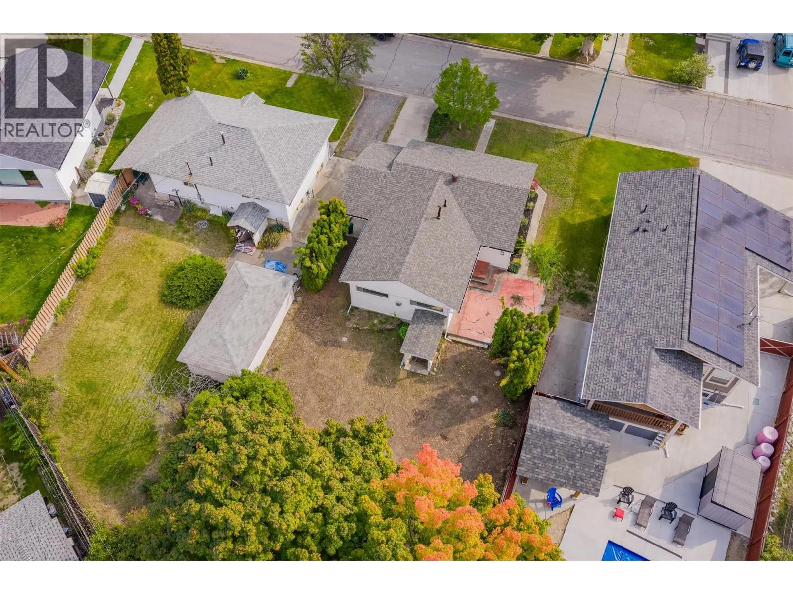 703 Hermia Crescent