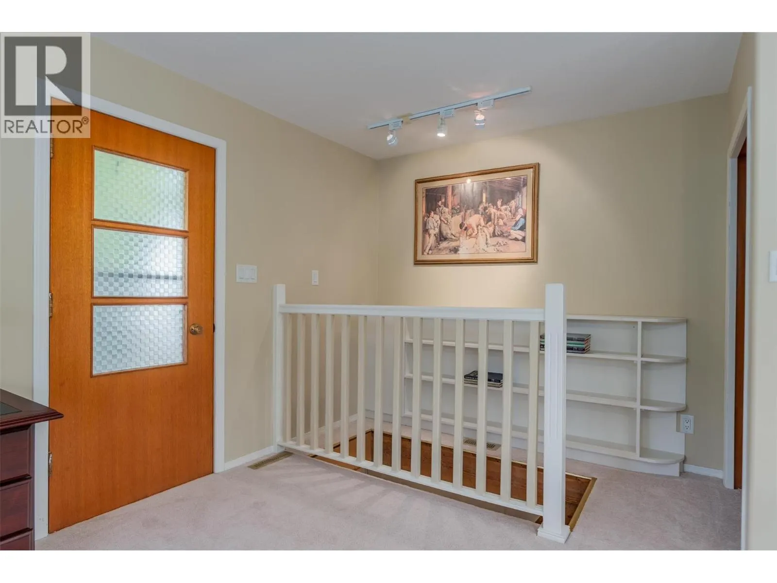 703 Hermia Crescent