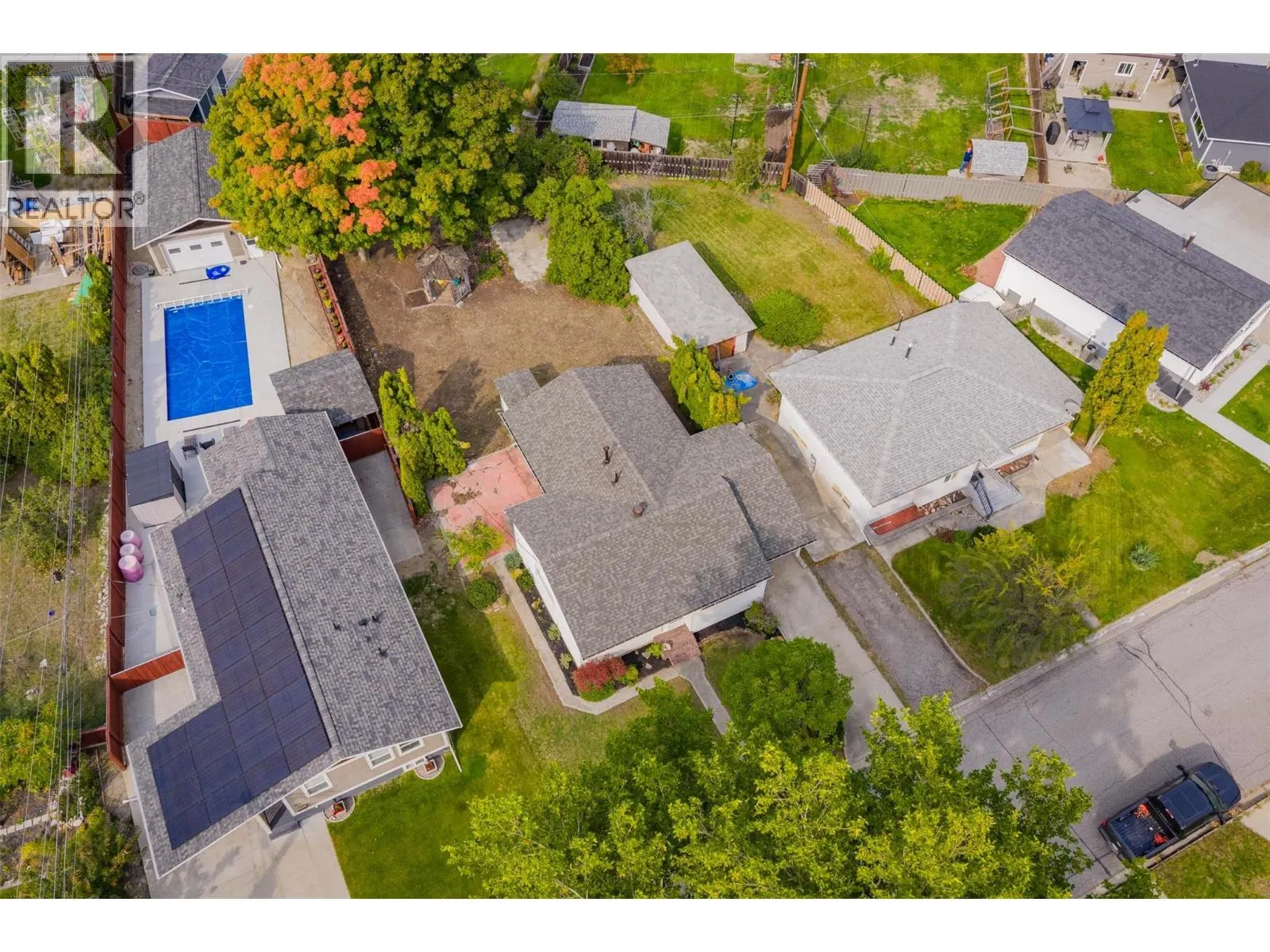 703 Hermia Crescent