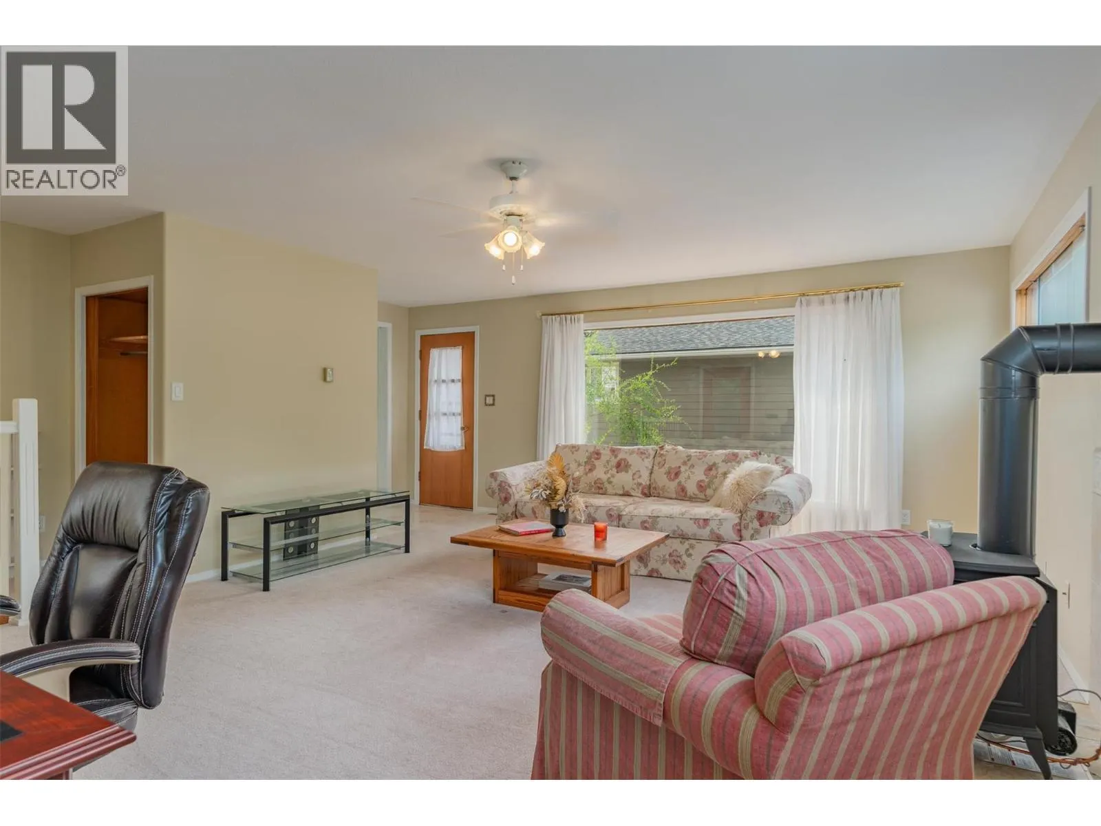 703 Hermia Crescent