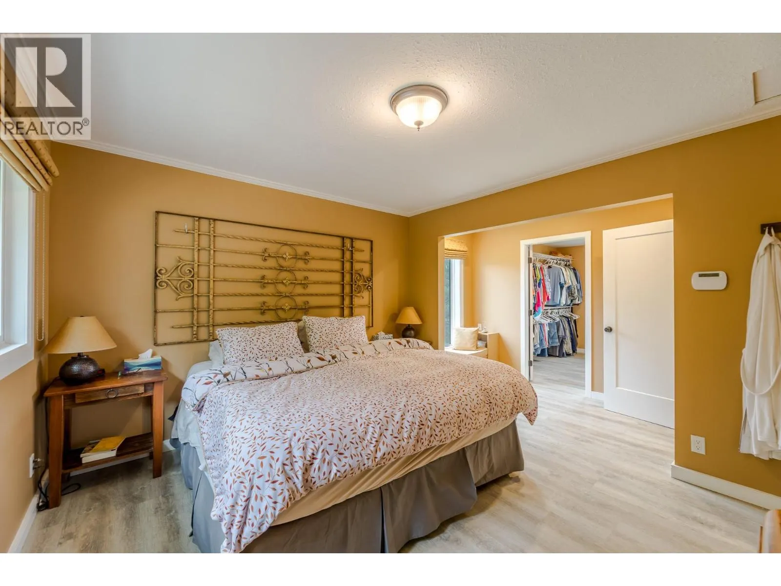 101 Knippelberg Road
