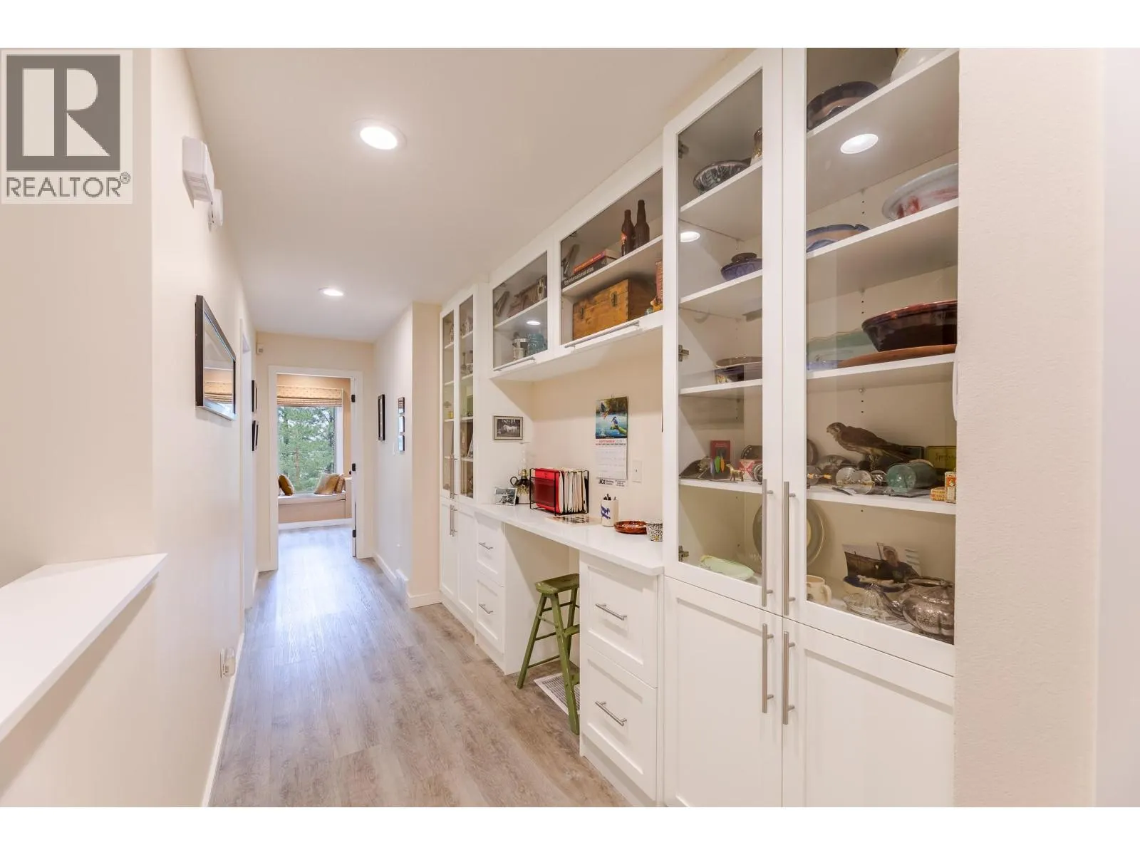 101 Knippelberg Road
