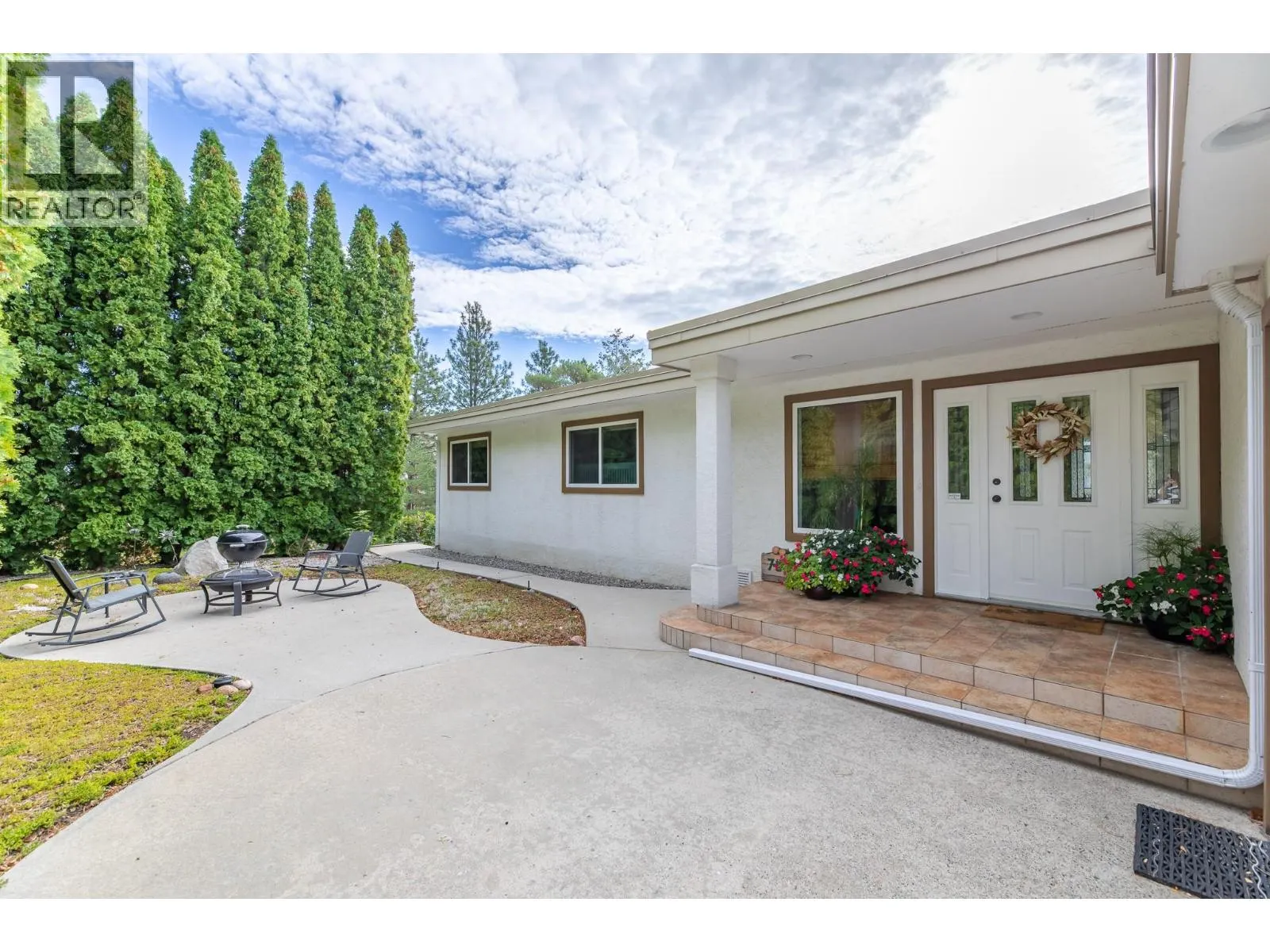 101 Knippelberg Road