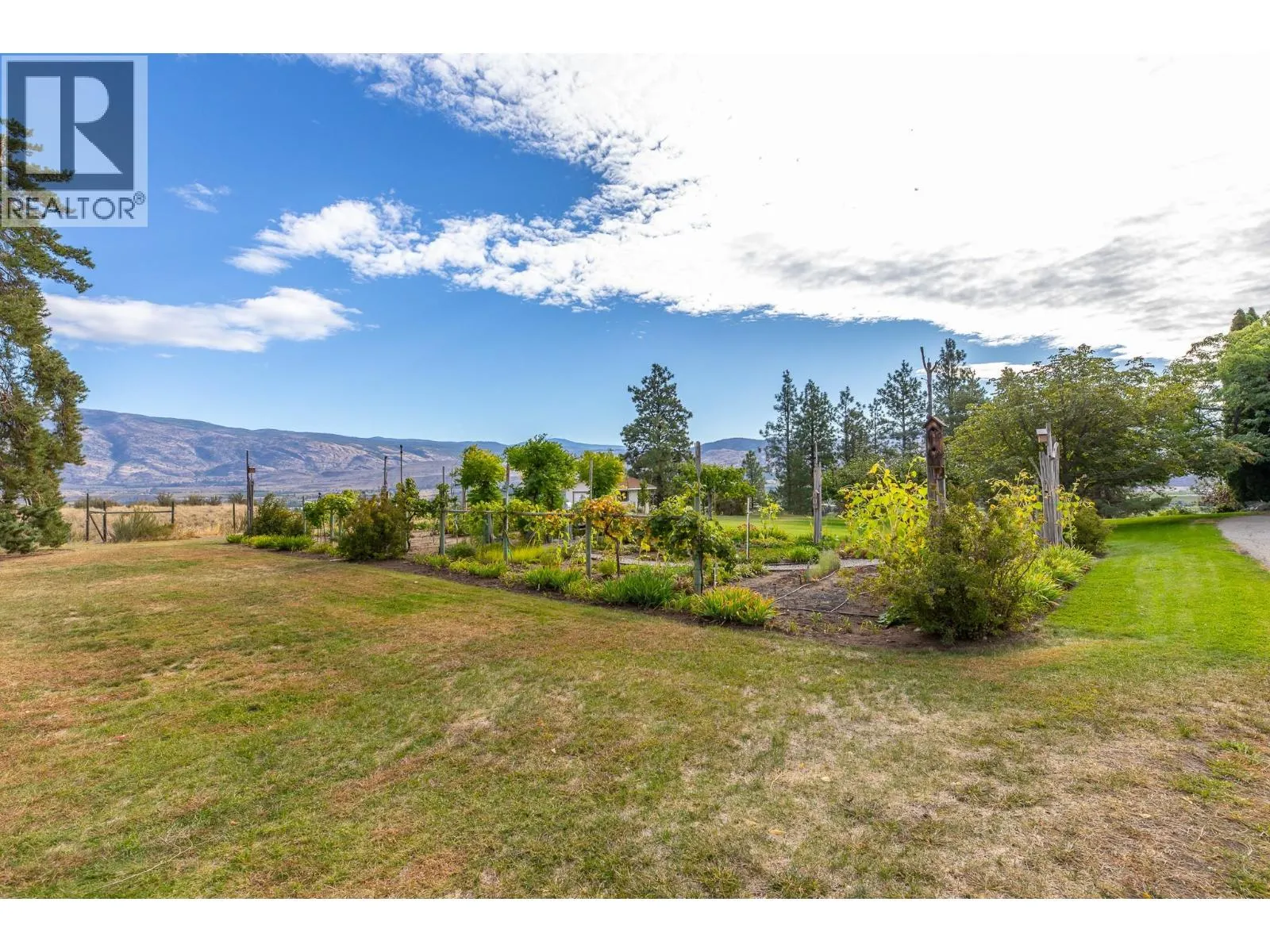 101 Knippelberg Road