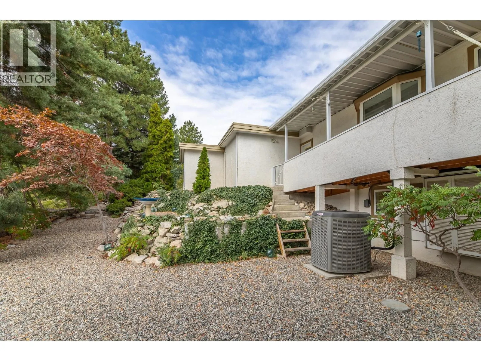 101 Knippelberg Road