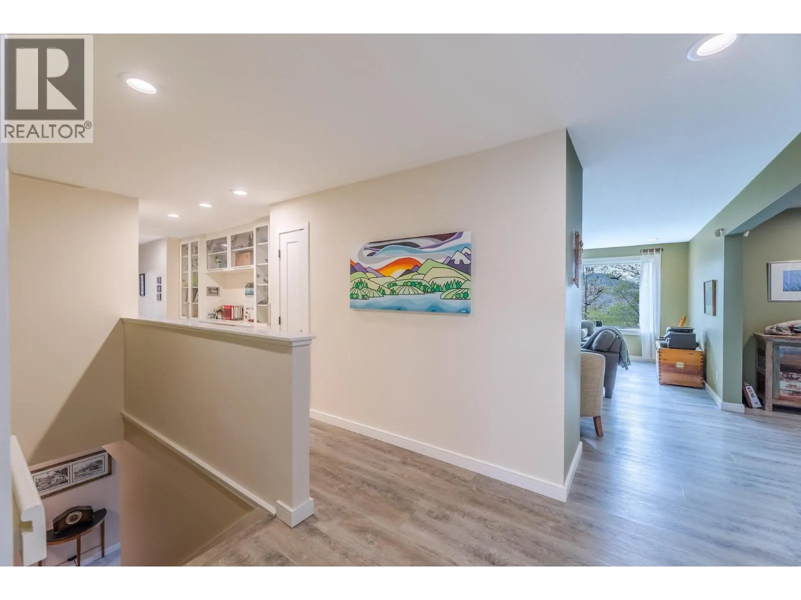 101 Knippelberg Road