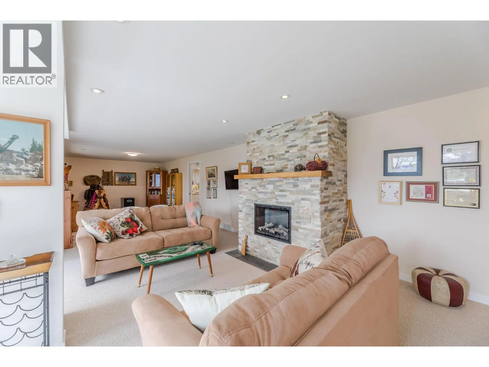 101 Knippelberg Road
