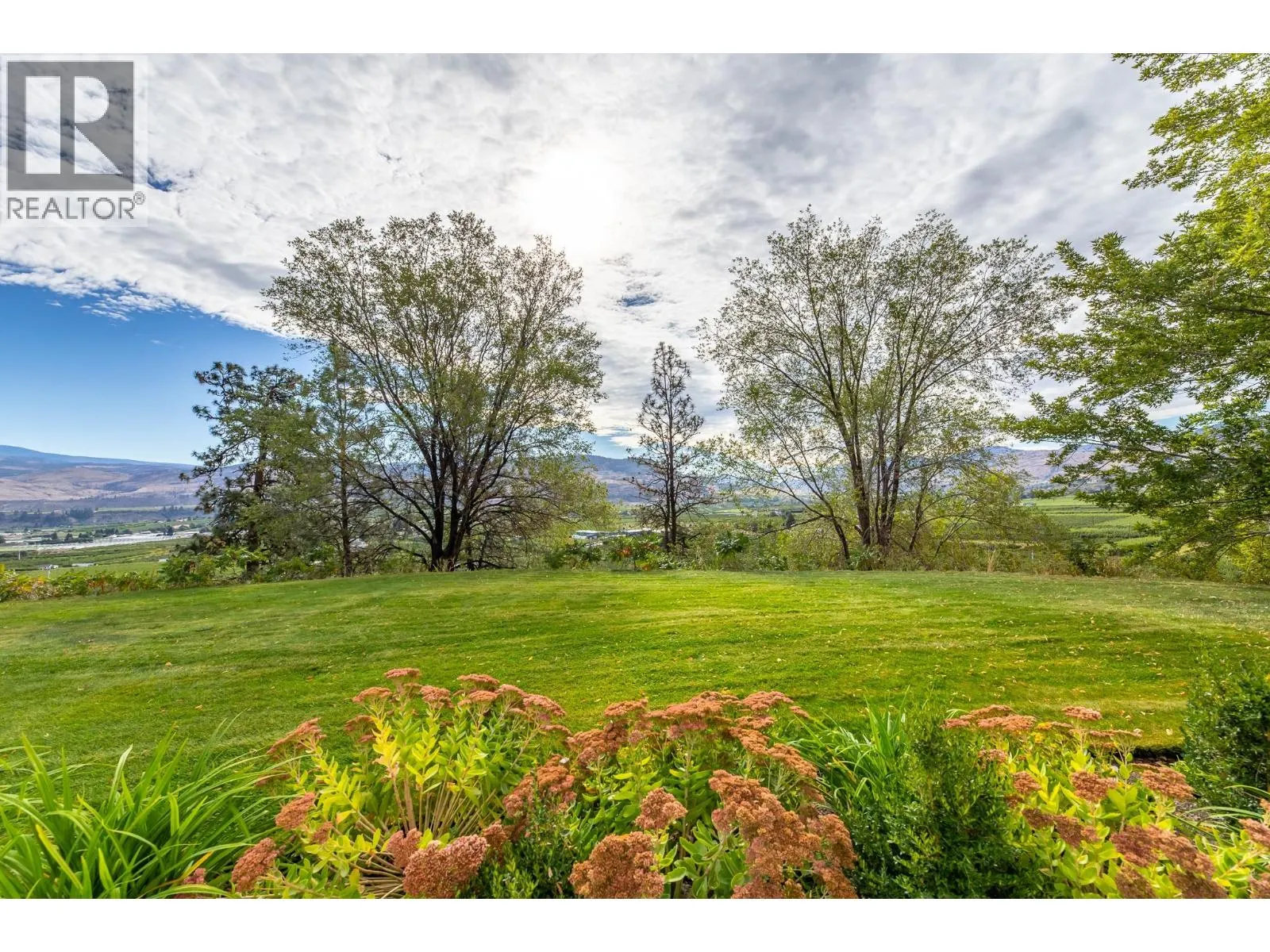 101 Knippelberg Road