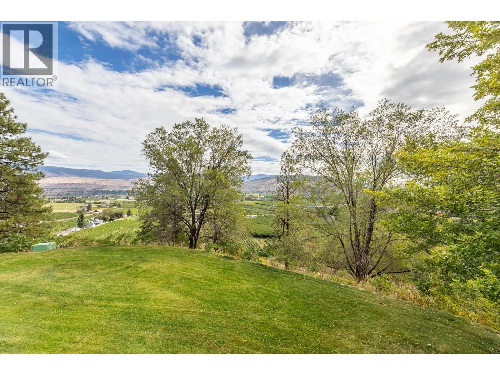 101 Knippelberg Road