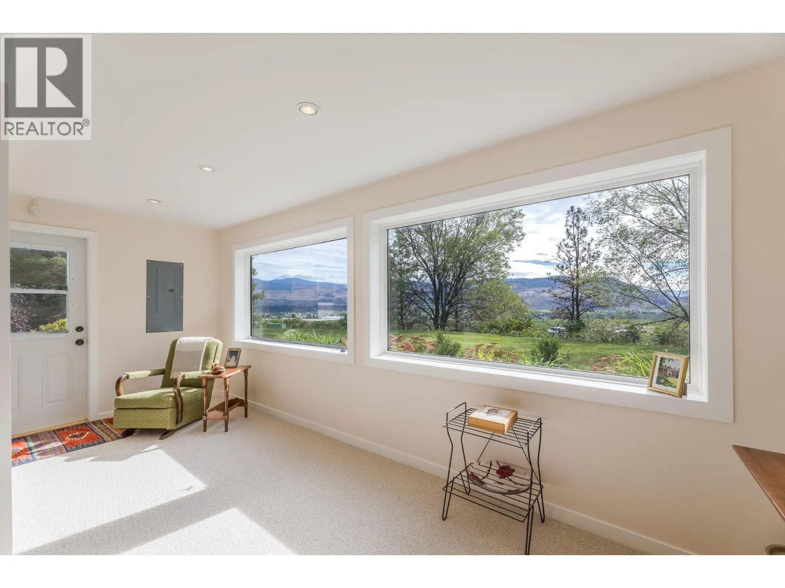 101 Knippelberg Road