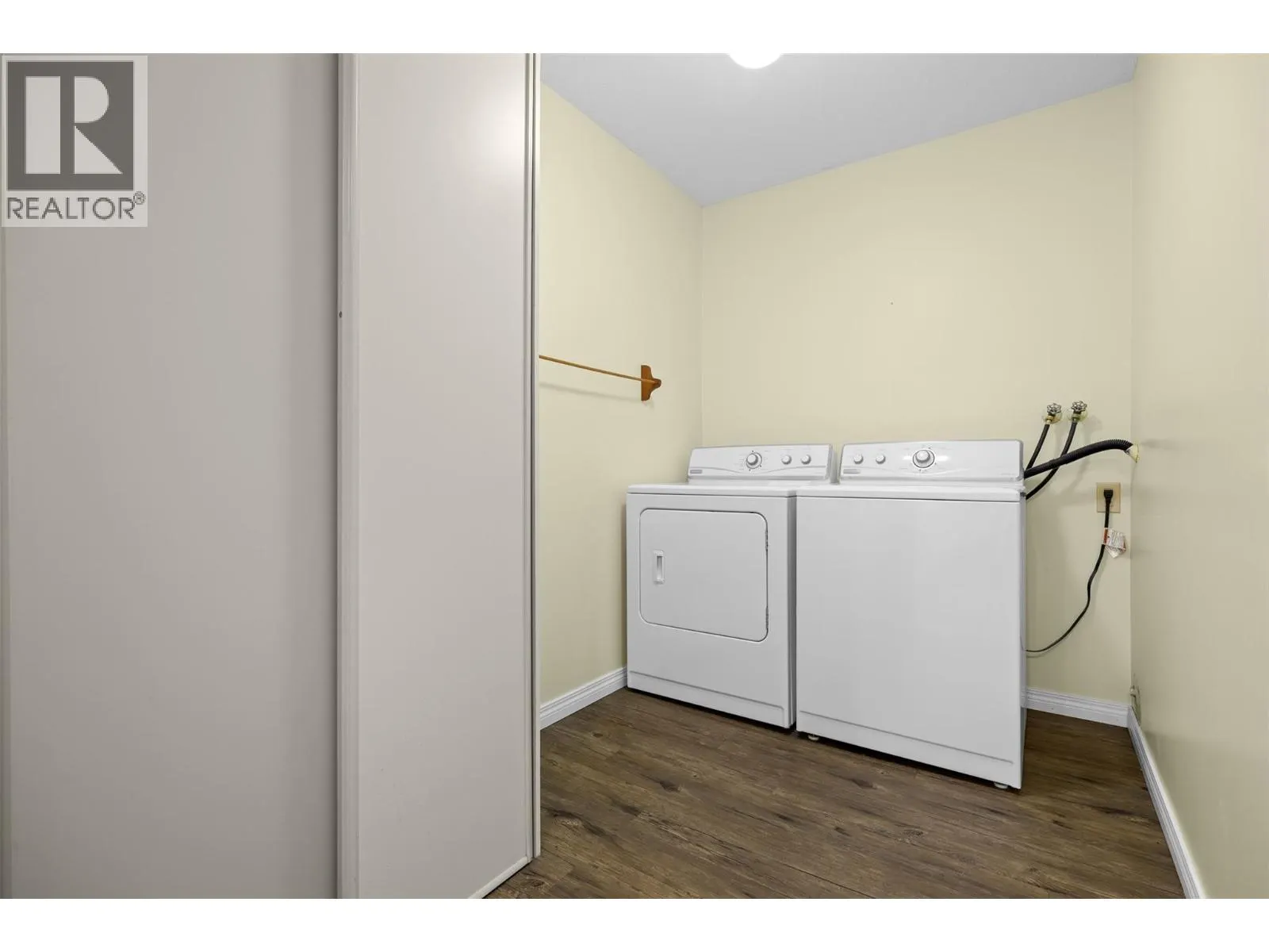 575 Sutherland Avenue Unit# 310