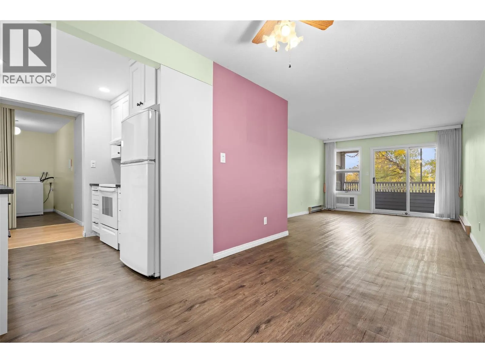 575 Sutherland Avenue Unit# 310