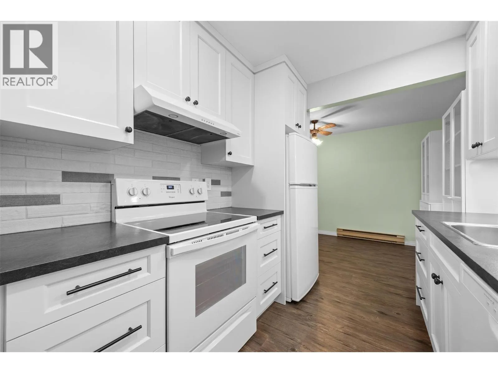 575 Sutherland Avenue Unit# 310