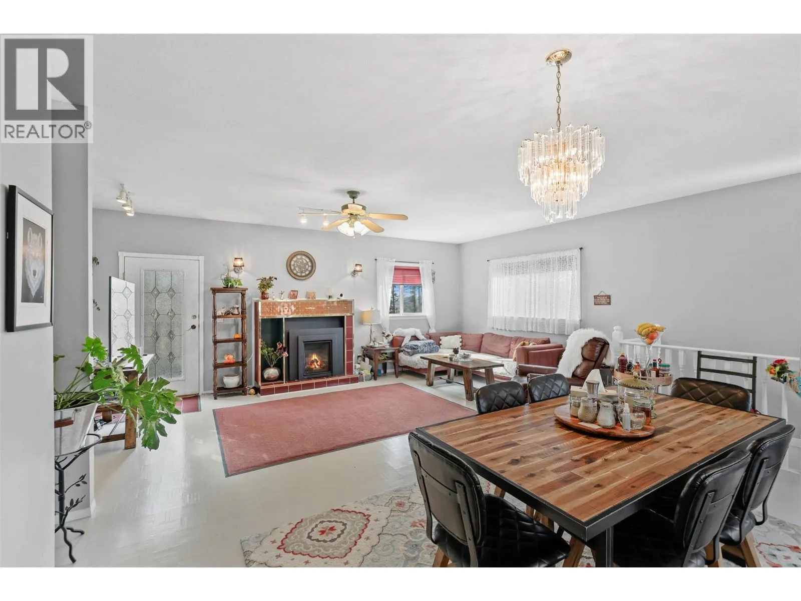 314 LINDEN Road