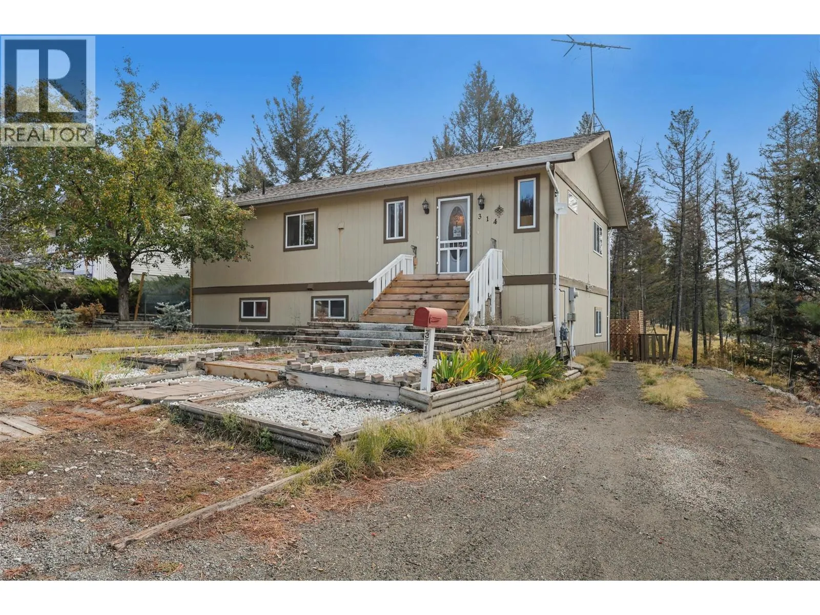 314 LINDEN Road