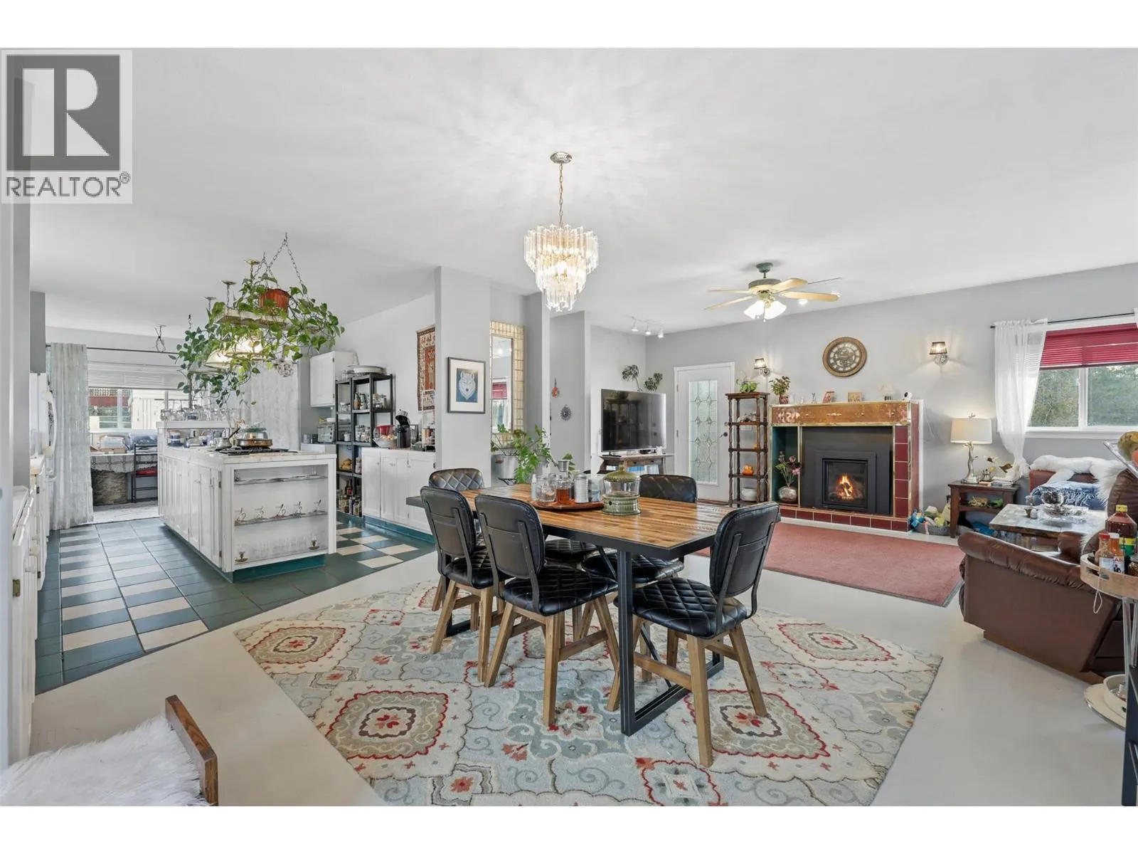 314 LINDEN Road