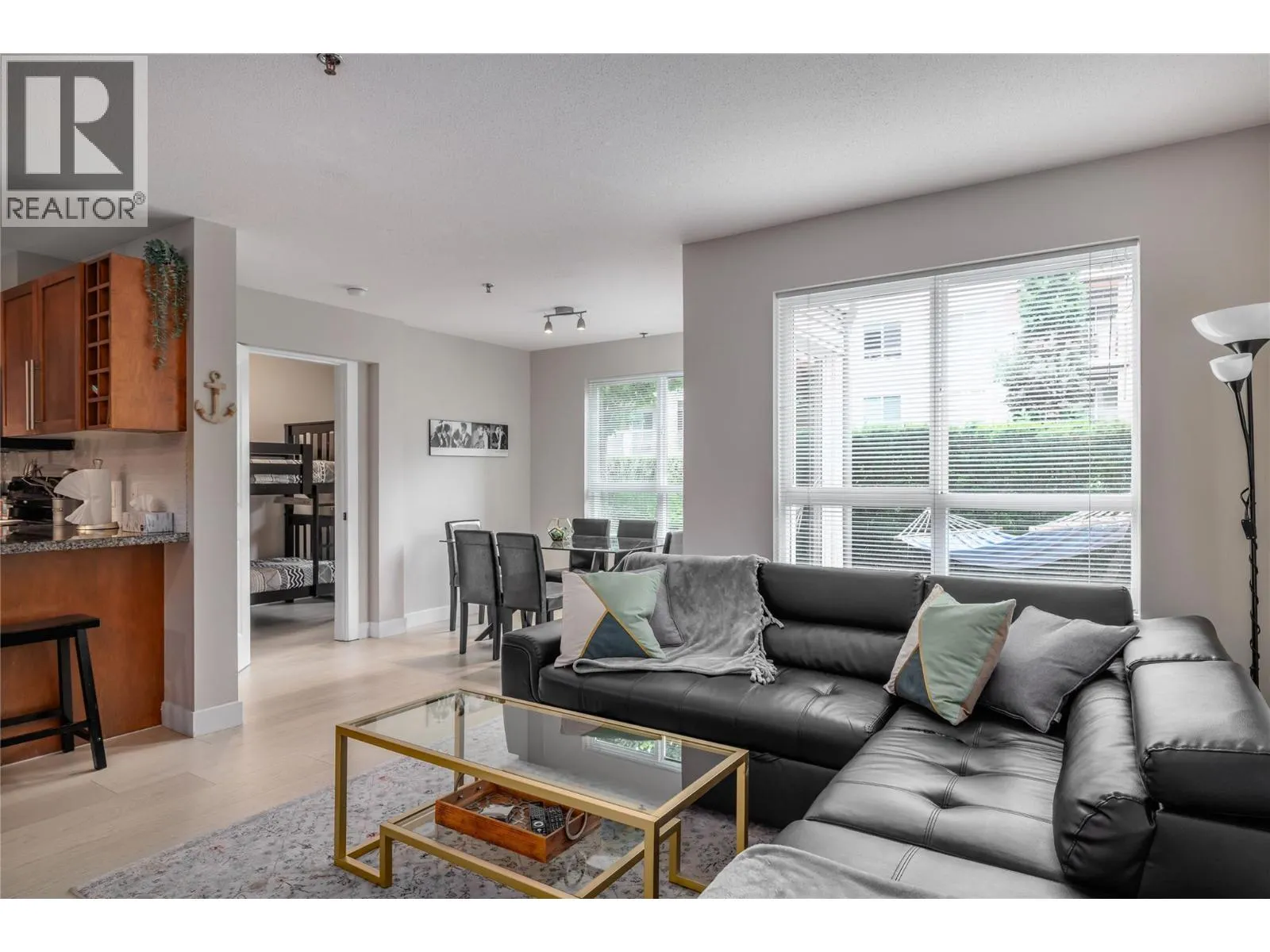 1093 Sunset Drive Unit# 105