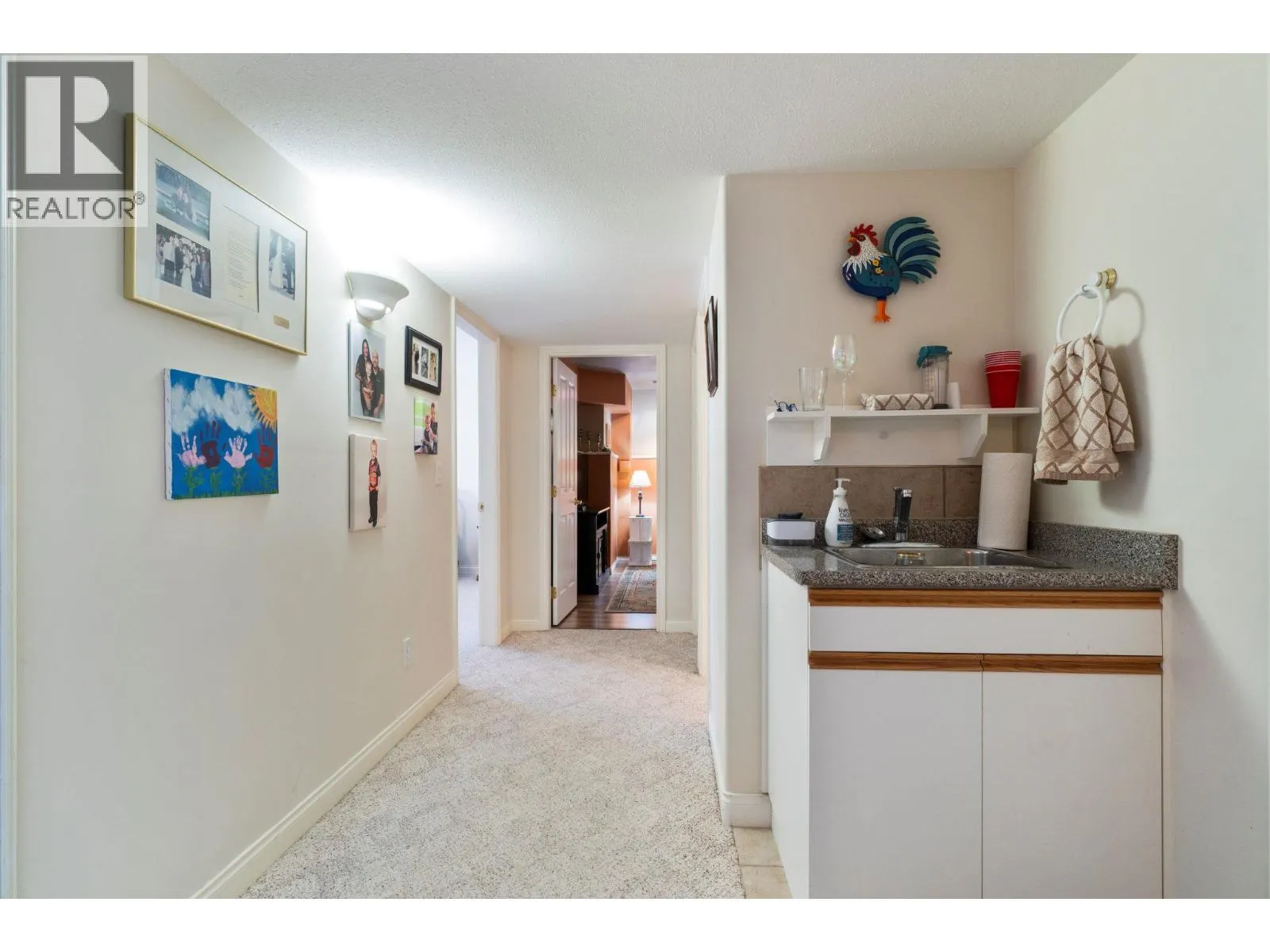 2550 Golf Course Drive Unit# 11