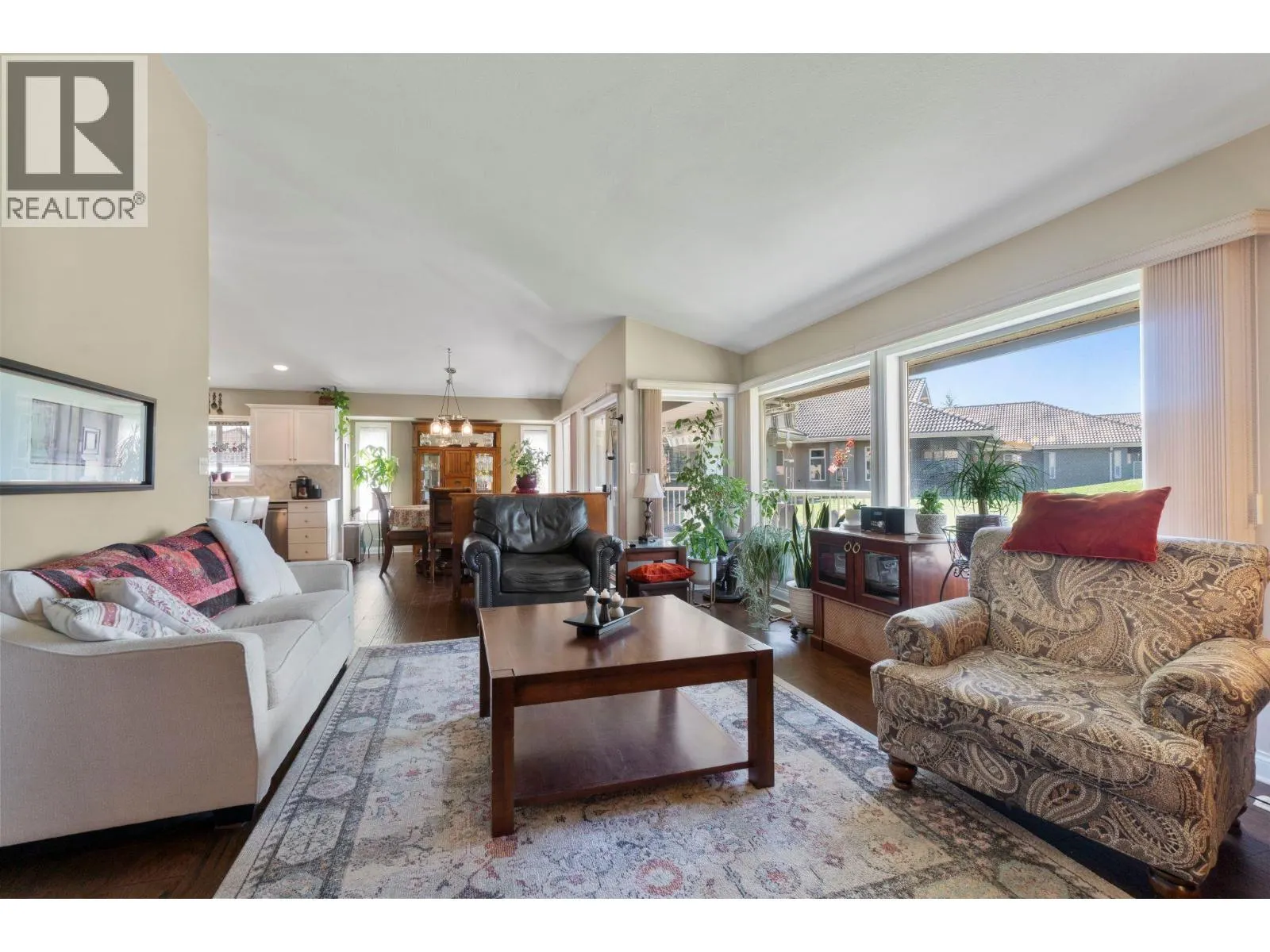 2550 Golf Course Drive Unit# 11