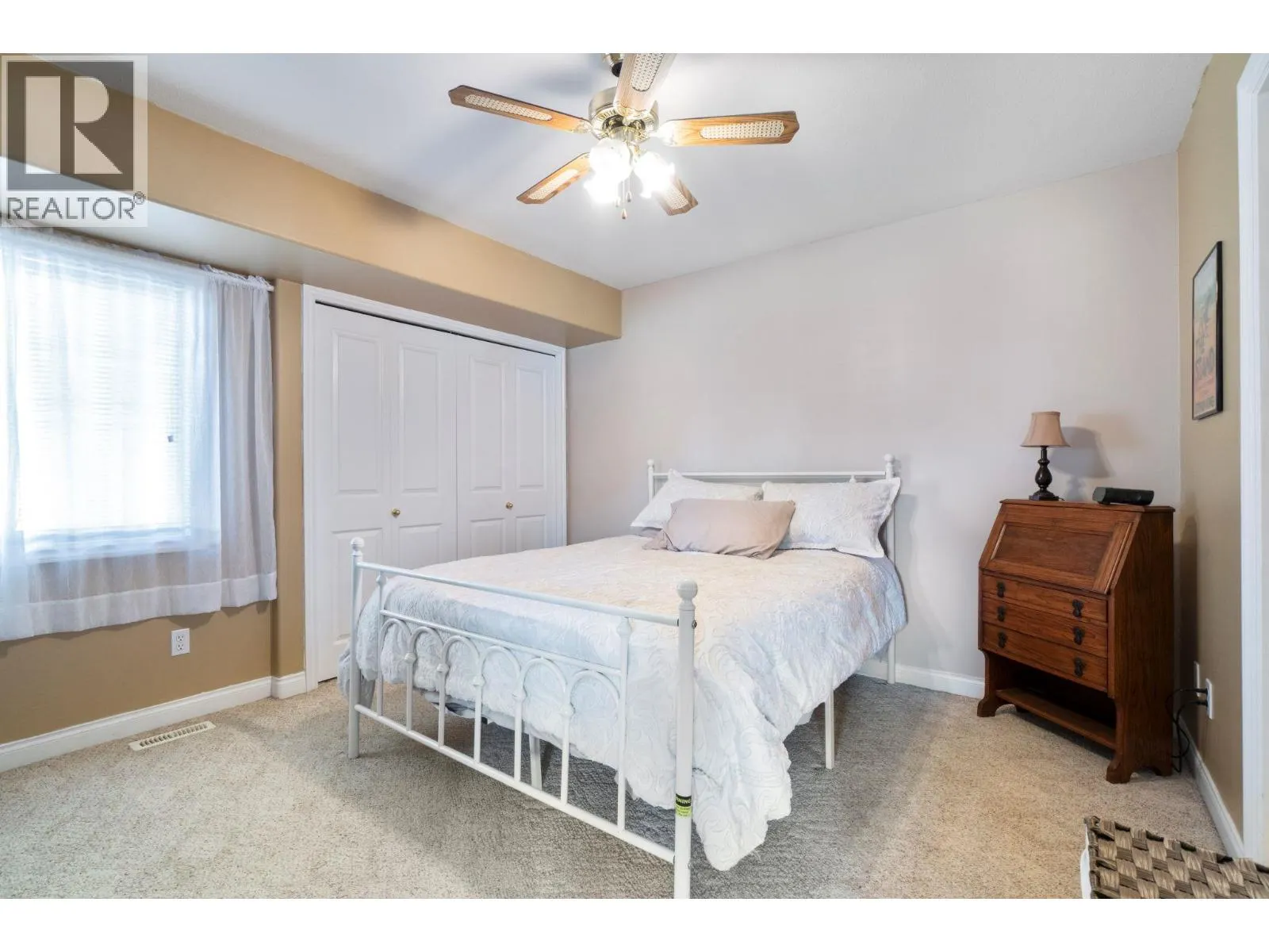 2550 Golf Course Drive Unit# 11