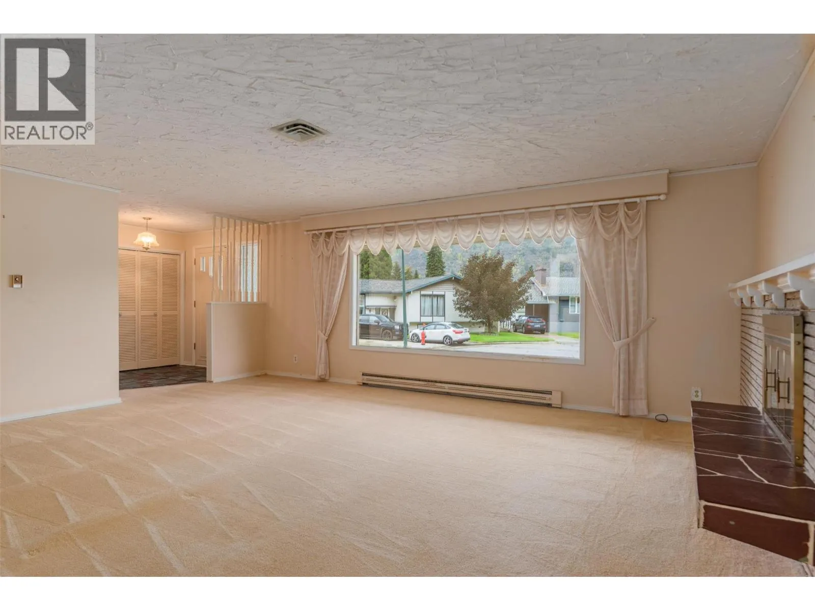 3581 Aster Drive