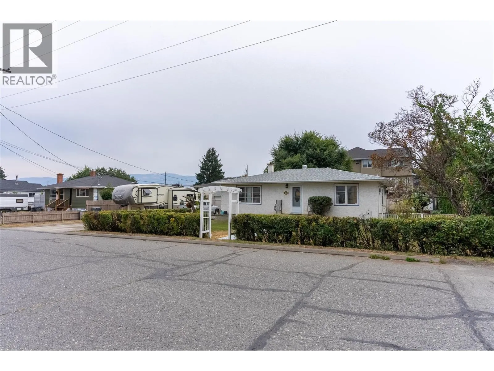 278 Oak Road