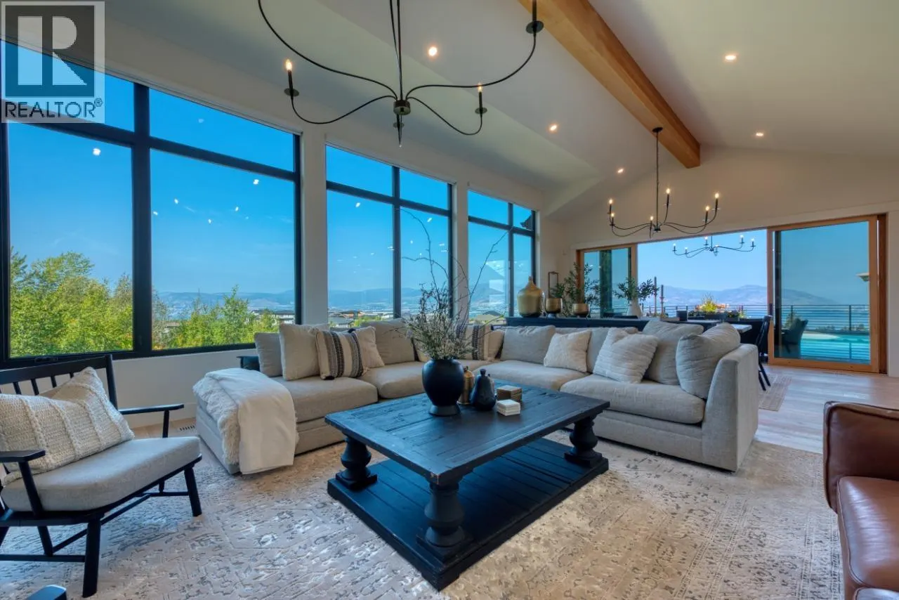 652 Trumpeter Road