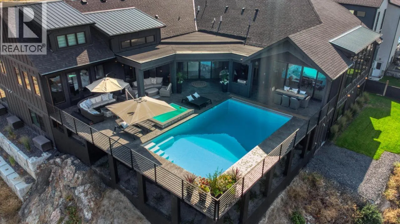 652 Trumpeter Road