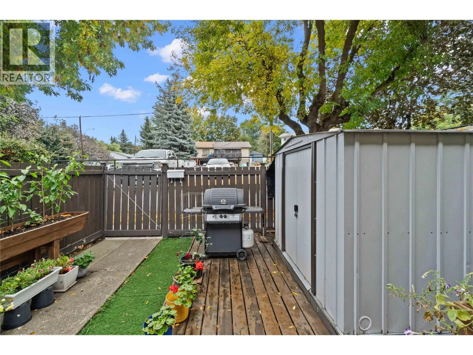 1809 40 Avenue Unit# 12