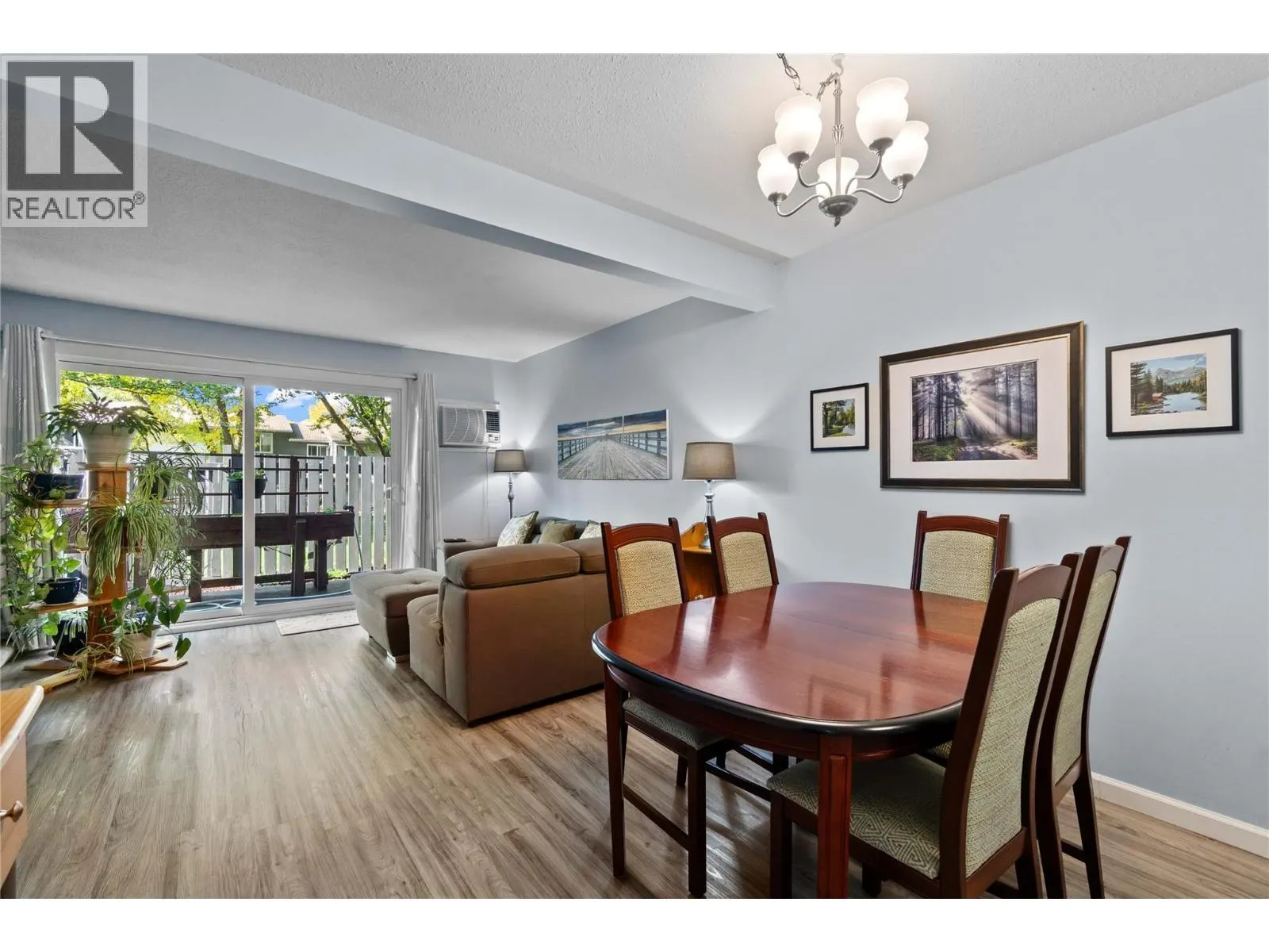 1809 40 Avenue Unit# 12