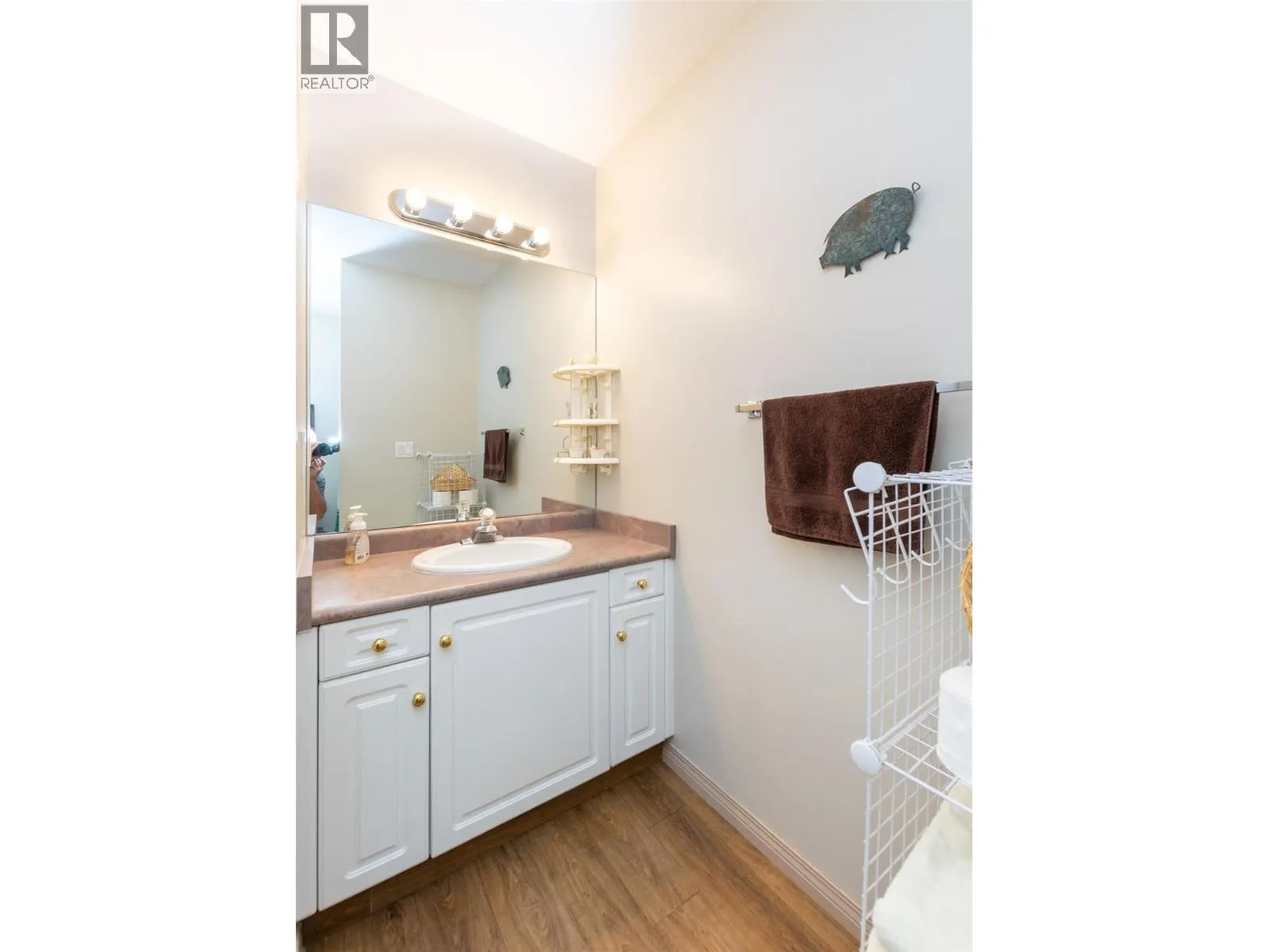 1002 Riverside Avenue Unit# 318