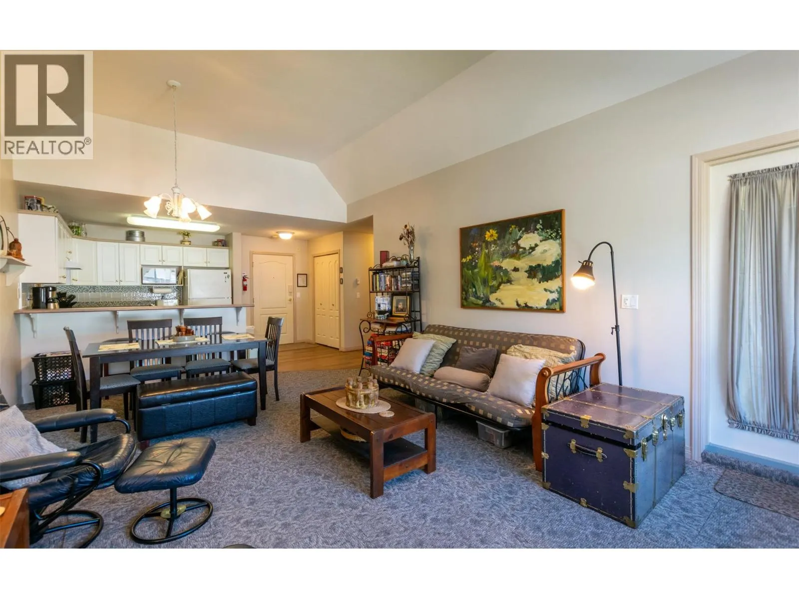 1002 Riverside Avenue Unit# 318
