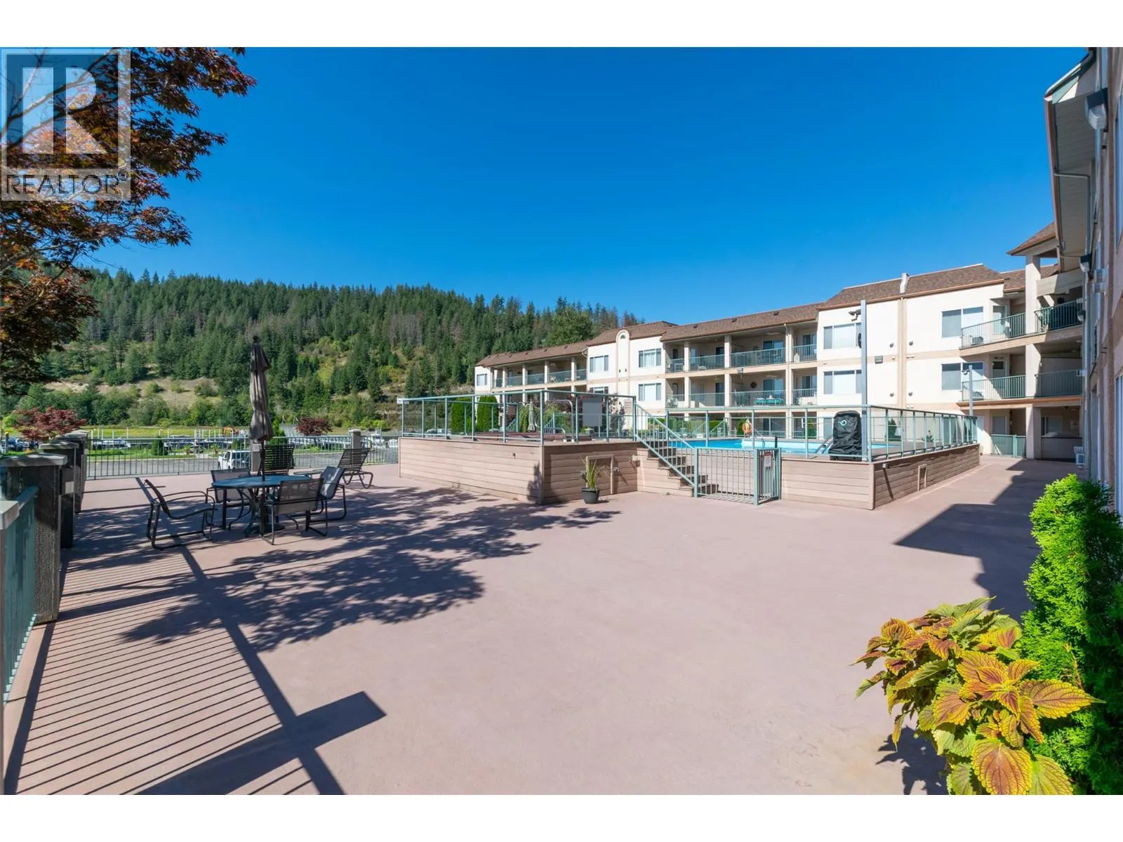 1002 Riverside Avenue Unit# 318