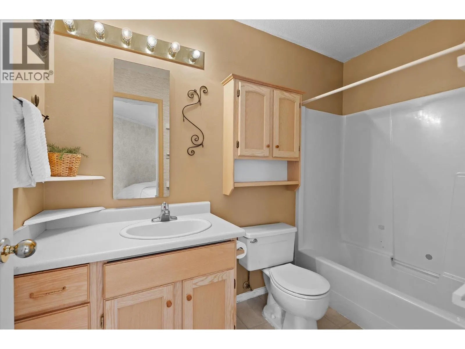 4404 Pleasant Valley Road Unit# 6