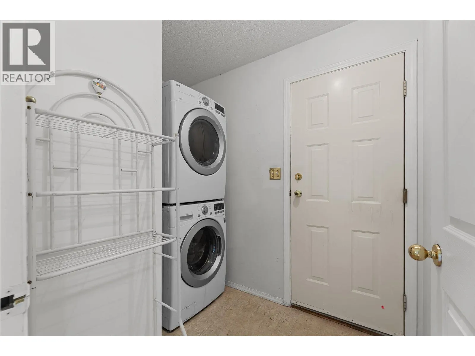 4404 Pleasant Valley Road Unit# 6