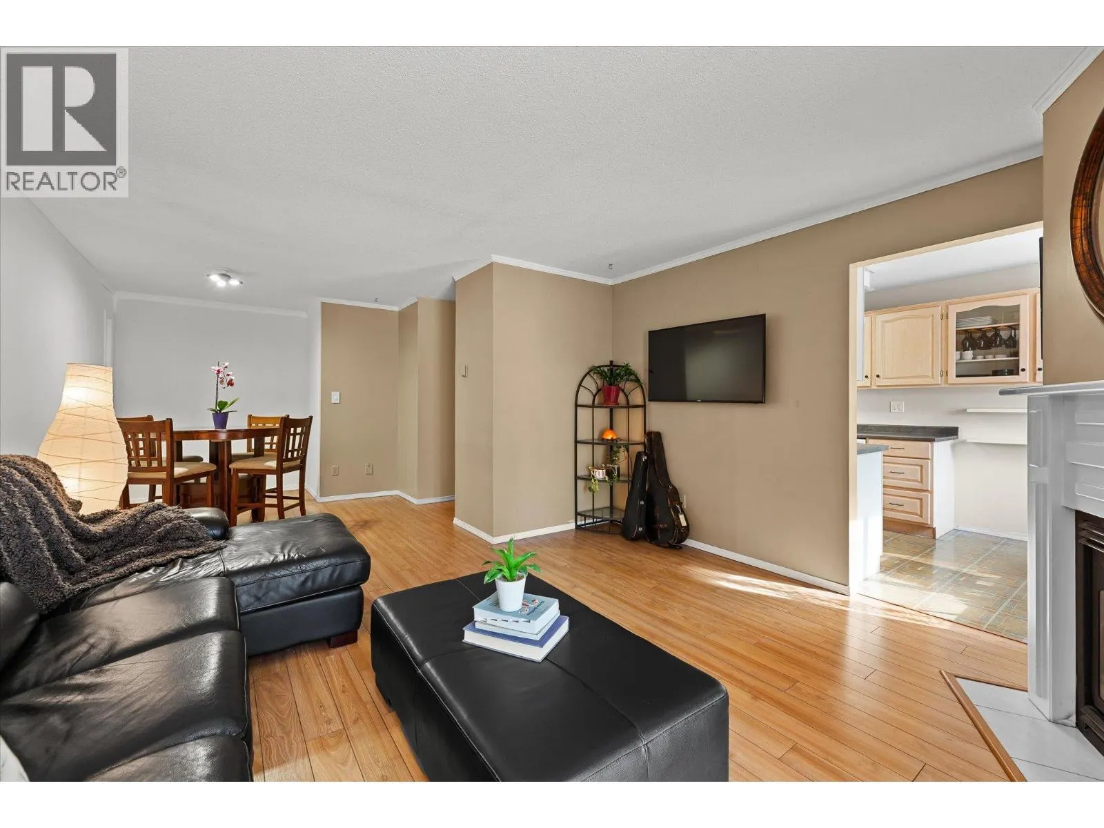 4404 Pleasant Valley Road Unit# 6
