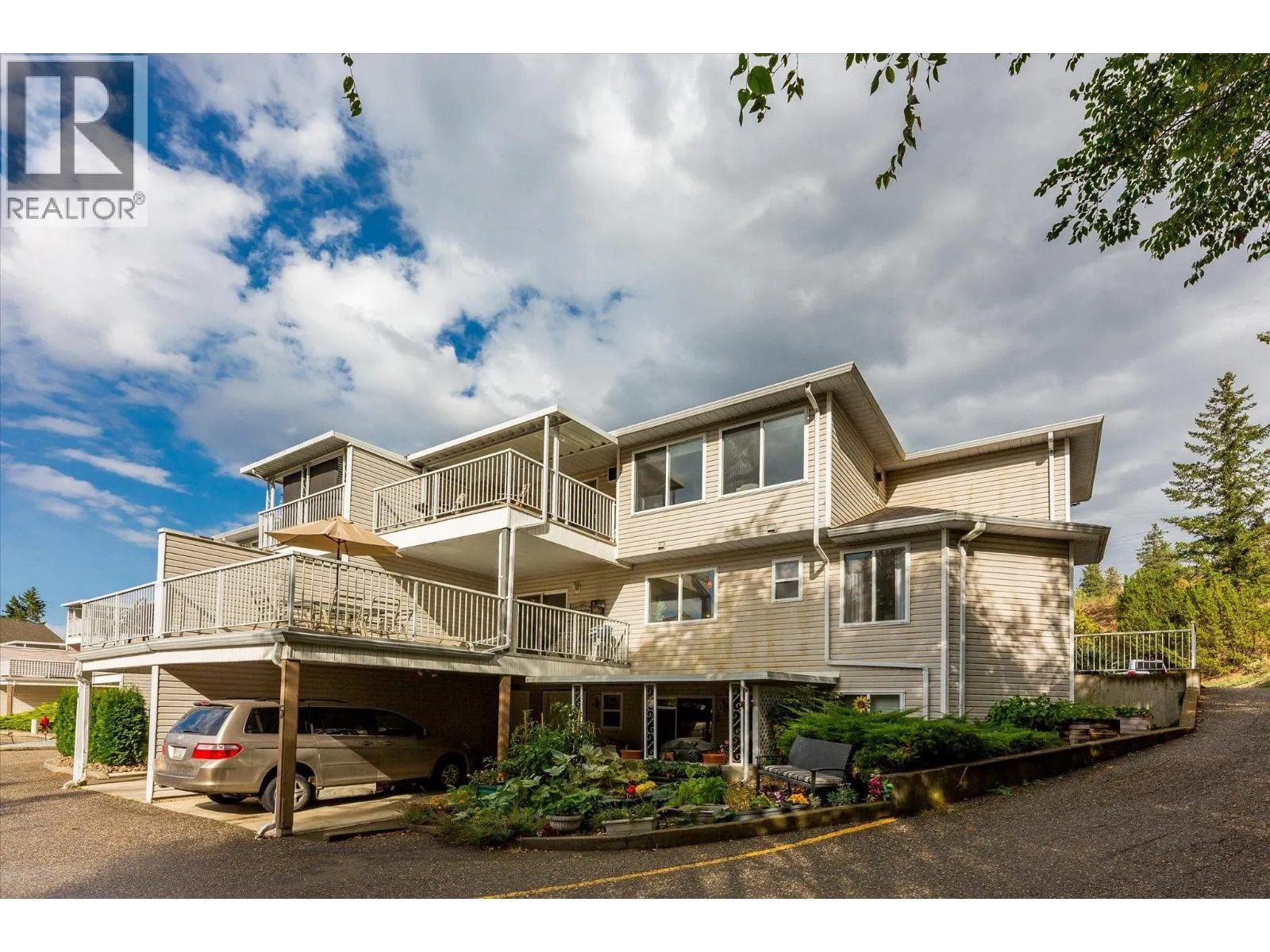 4404 Pleasant Valley Road Unit# 6