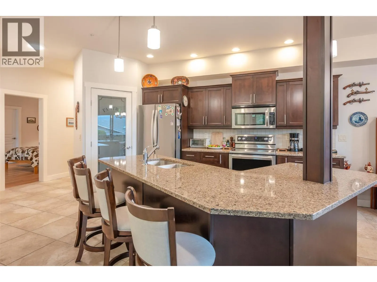 873 Forestbrook Drive Unit# 105