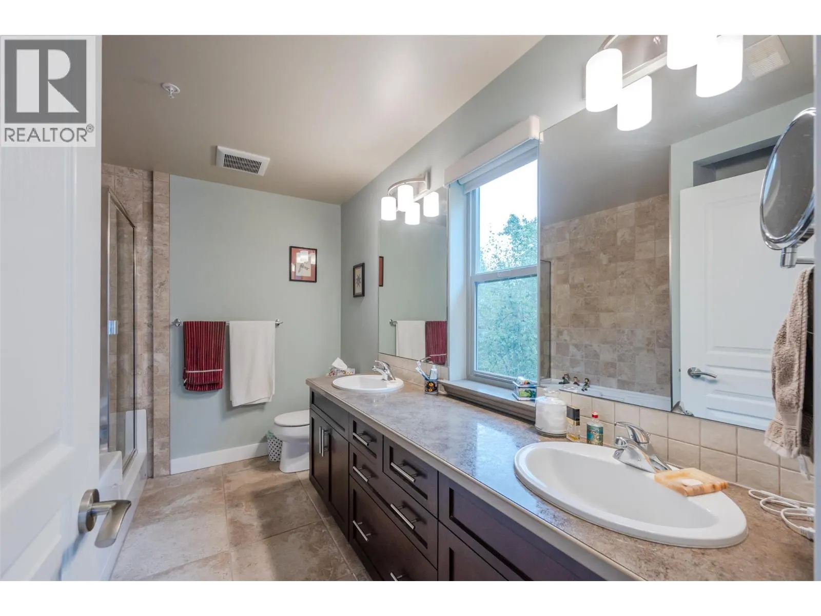 873 Forestbrook Drive Unit# 105