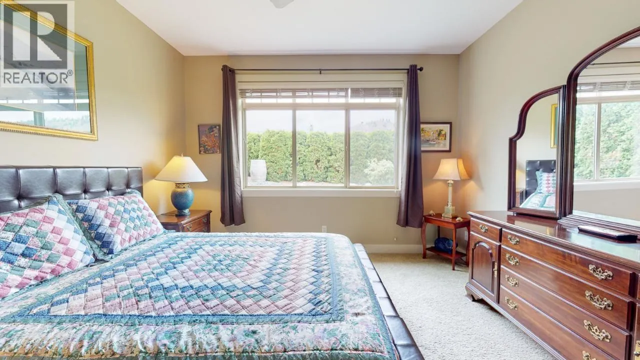 6833 MEADOWS Drive Unit# 28